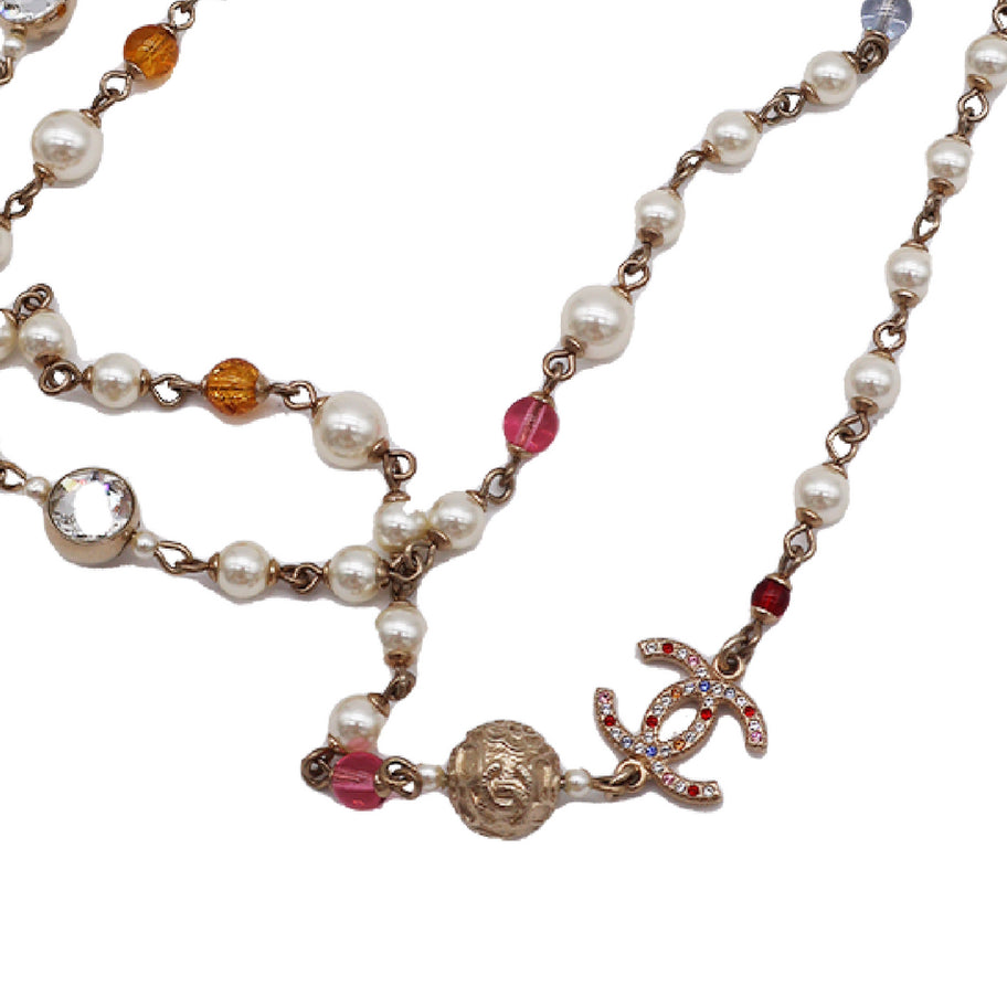 CHANEL MULTICOLOUR PEARLS